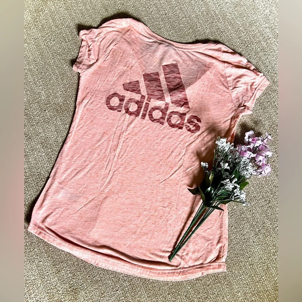 Adidas Peach Graphic V-Neck Tee - Medium